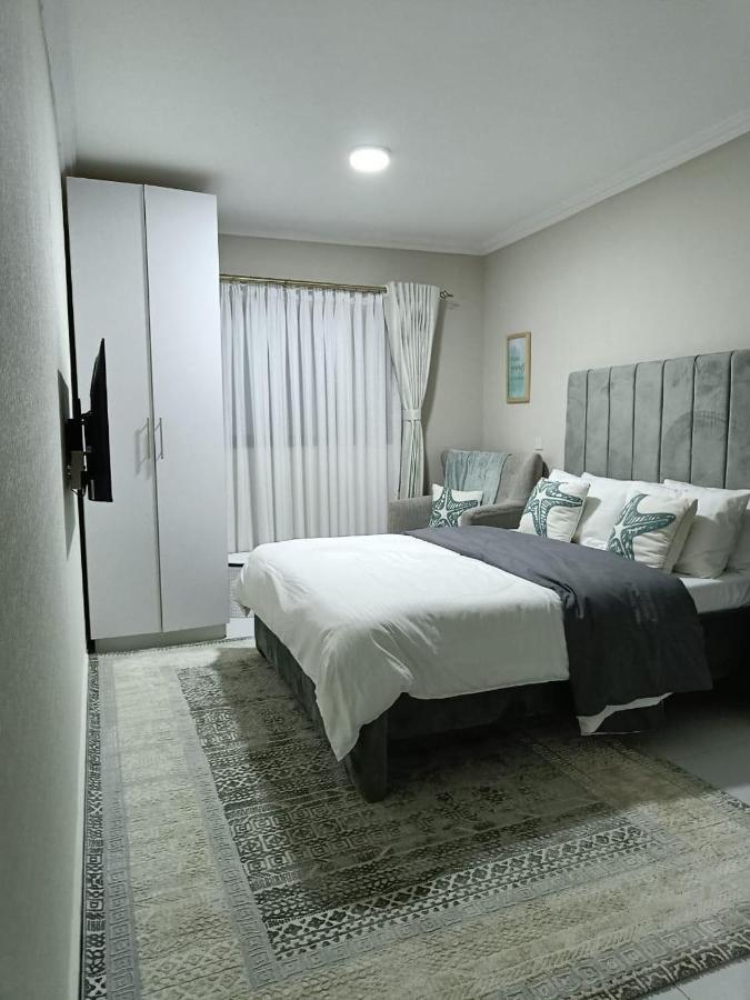 Metro Manor Near Jkia Hotel Syokimau Ngoại thất bức ảnh